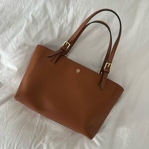 TORY BURCH York Buckle Tote Brown Saffiano Leather Carryall Shoulder Bag Classic